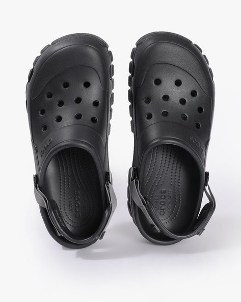 sports crocs