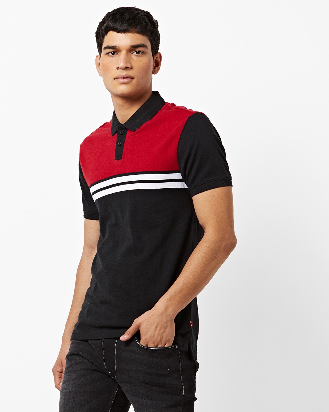 levi's black and red t shirt