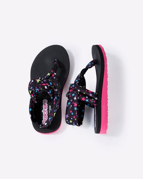 ajio skechers sandals