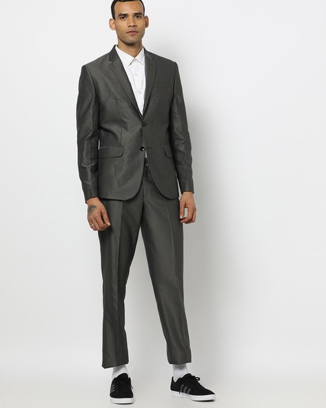 Men's Grey Two Piece Suit | Gentleman Style | Giorgenti Custom Suit  Brooklyn NYC | Grey suit men, Light grey suit men, Shirt with grey suit