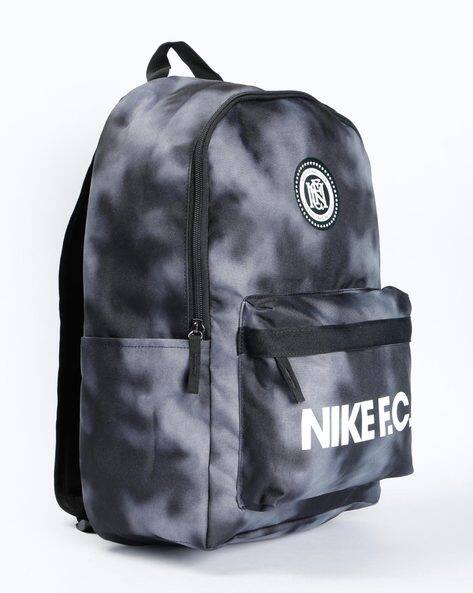 nike backpacks ajio
