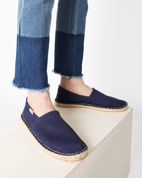 ajio espadrilles