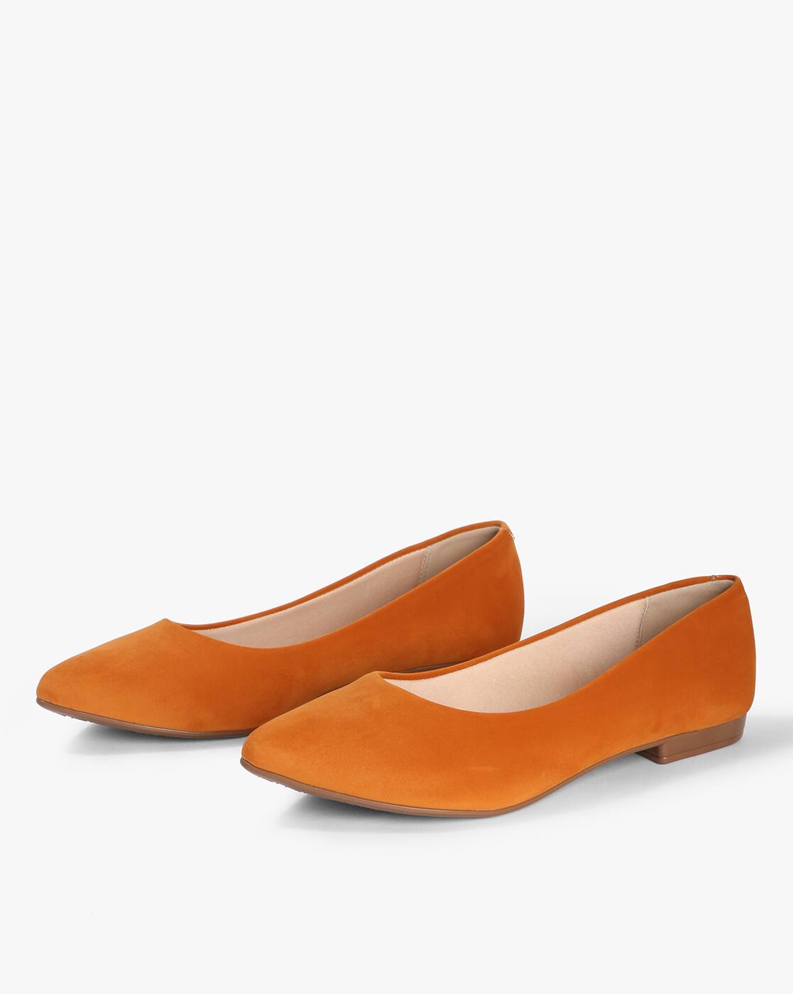 yellow pointed flat shoes