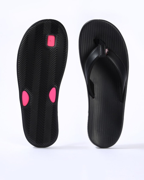 Nike black discount thong flip flop