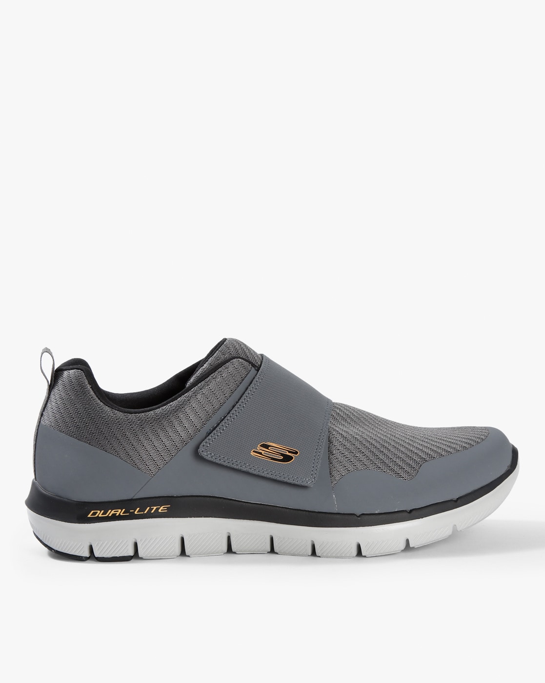 women's skechers shoes with velcro