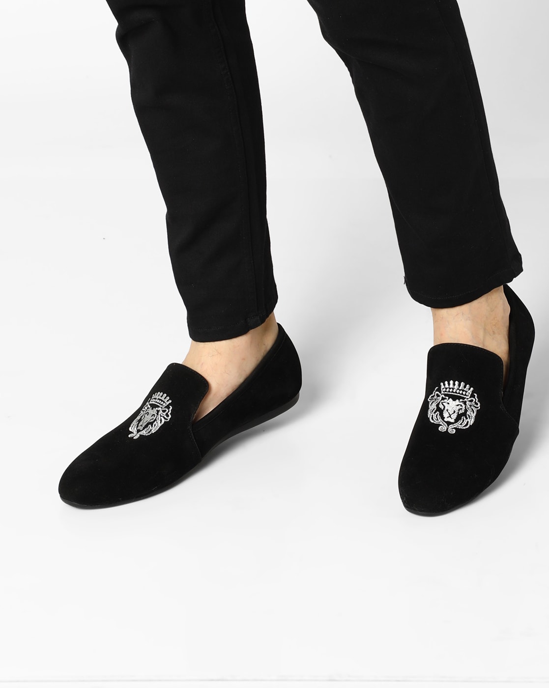 Embroidered loafers 2025