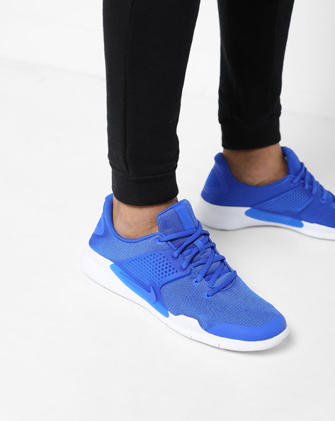 Nike Arrowz Panelled Low-Top Sneakers