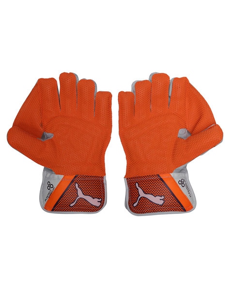 puma half hand gloves