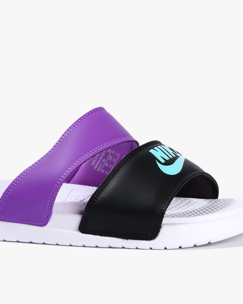 Nike benassi duo store flat sandals