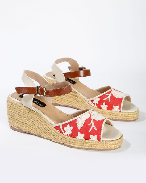 Red wedges 2025 closed toe