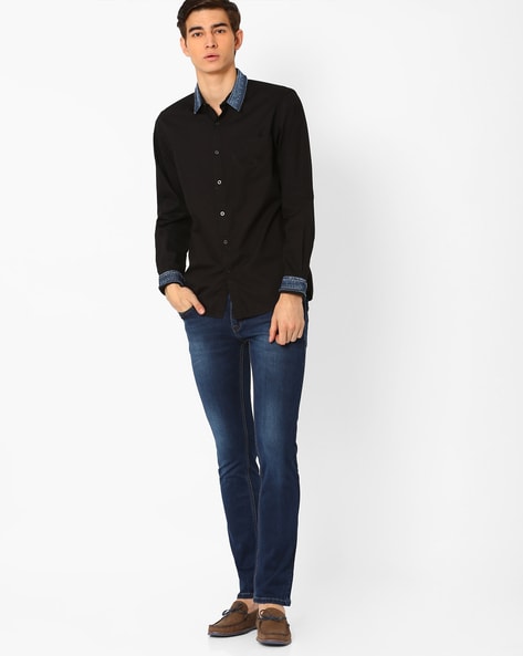 Black shirt online matching jeans