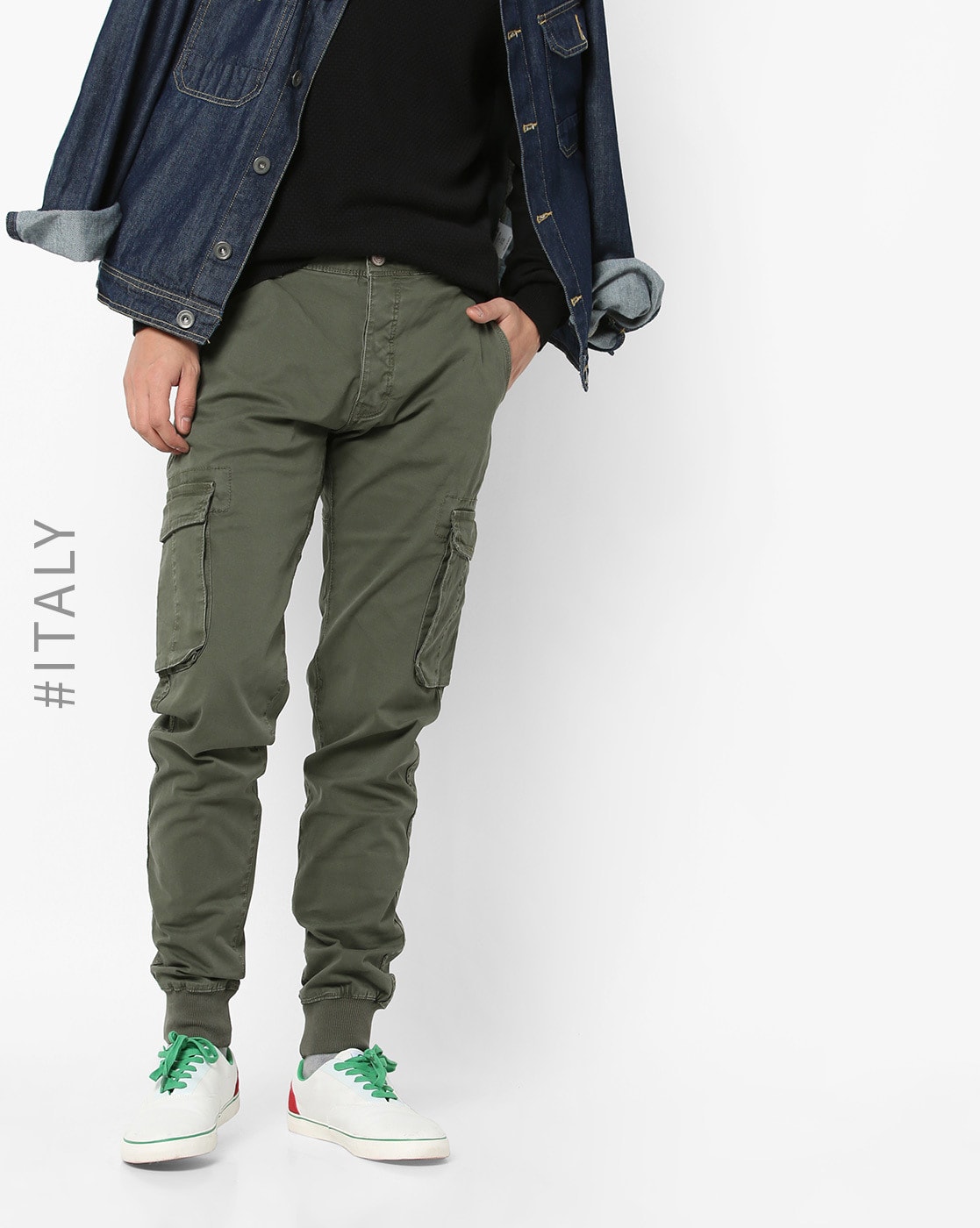 Buy Green Trousers & Pants for Men by SNITCH Online | Ajio.com