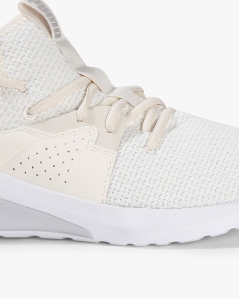 Puma on sale emergence white