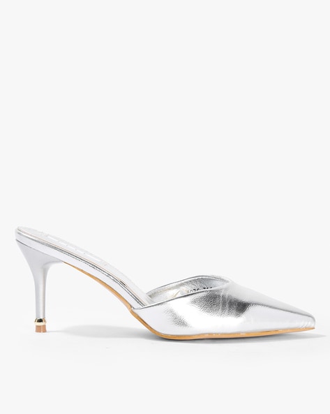 PORTE & PAIRE Crystal-embellished metallic leather sandals | Silver high  heel sandals, Silver heels outfit, Silver strappy heels
