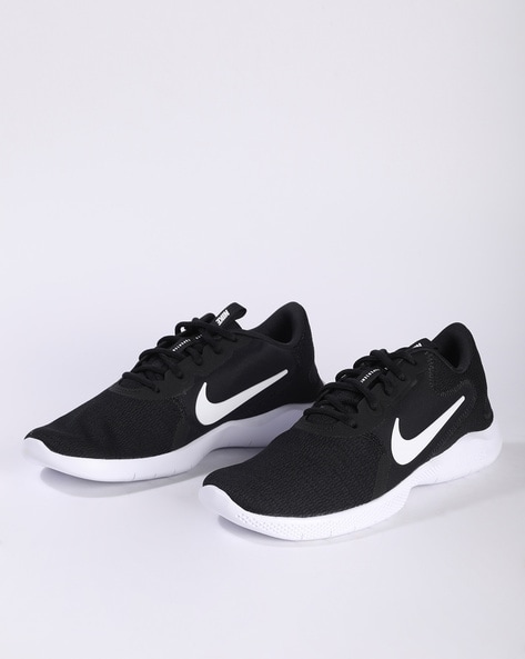 Black Sports Shoes for Women by NIKE 