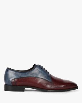 Mens two tone shoes hires stock photography and images  Alamy
