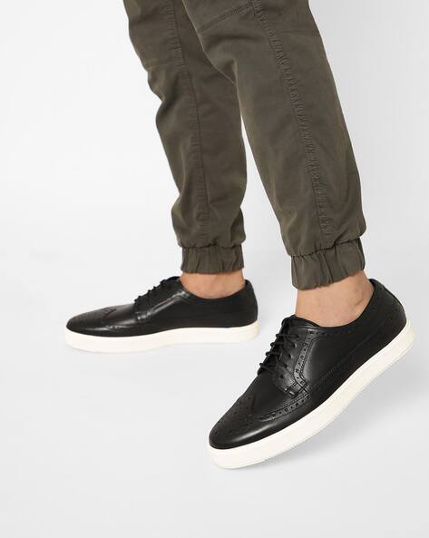 clarks black sneakers
