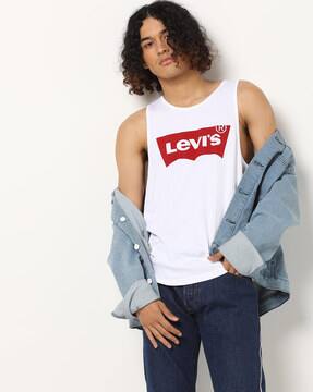 Buy White Tshirts for Men by LEVIS 