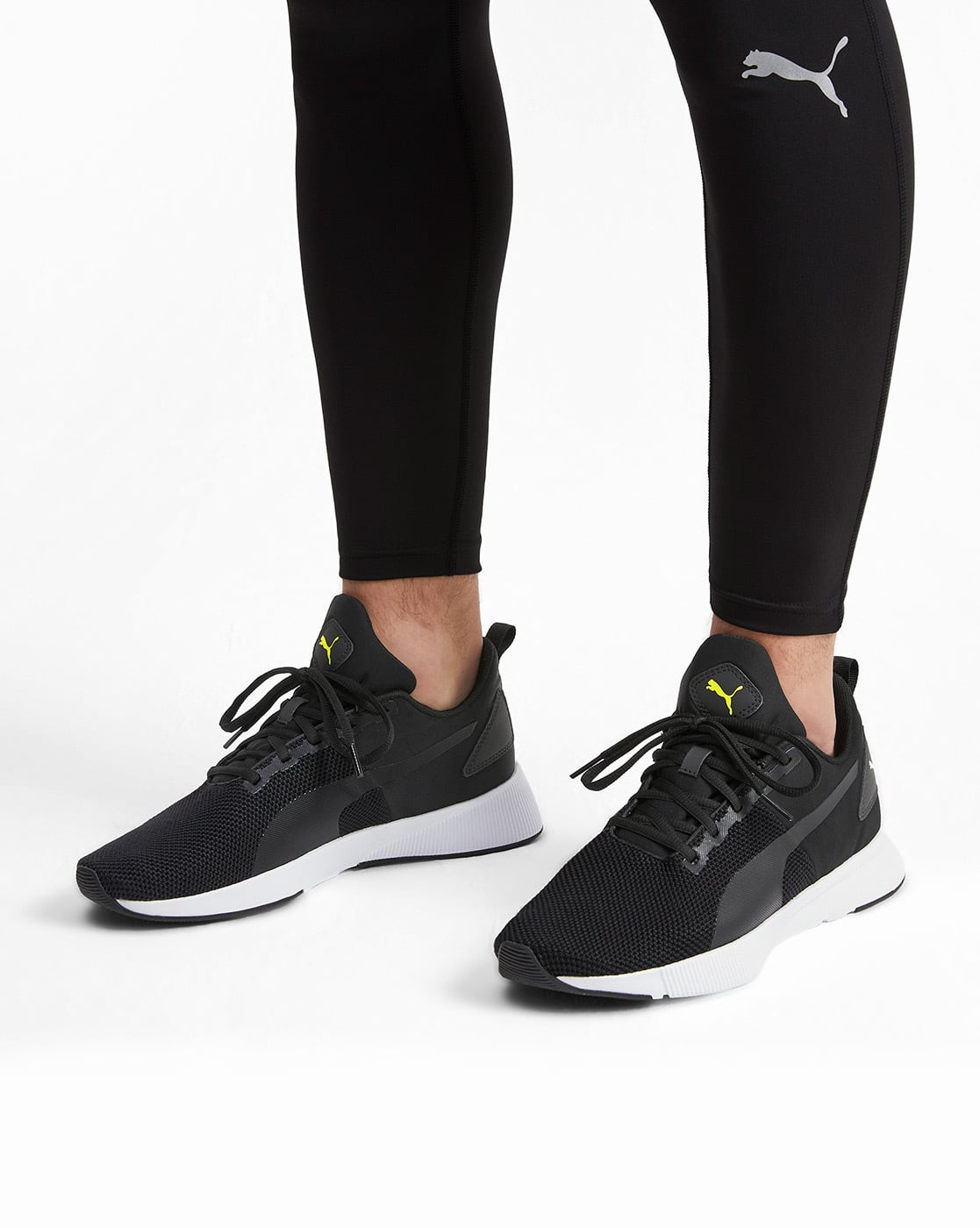 puma flyer runner black