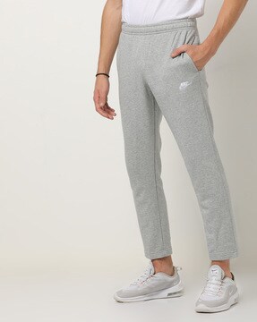 ajio nike shoes