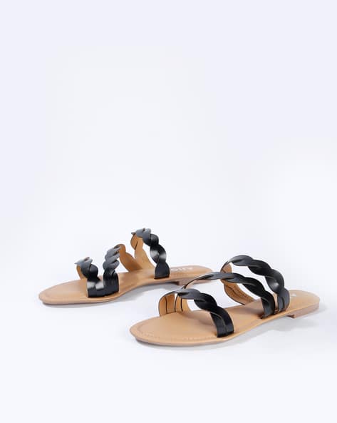 ajio flat sandals