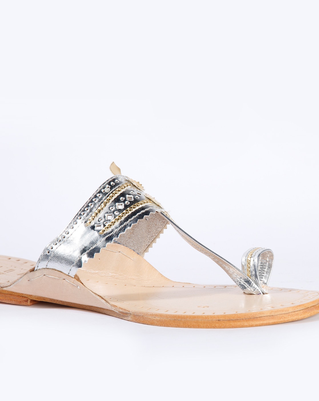 Silver discount kolhapuri chappal