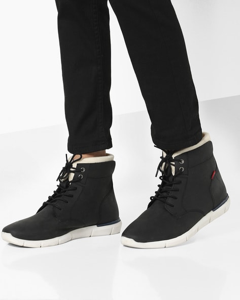 Levi's black high top on sale shoes