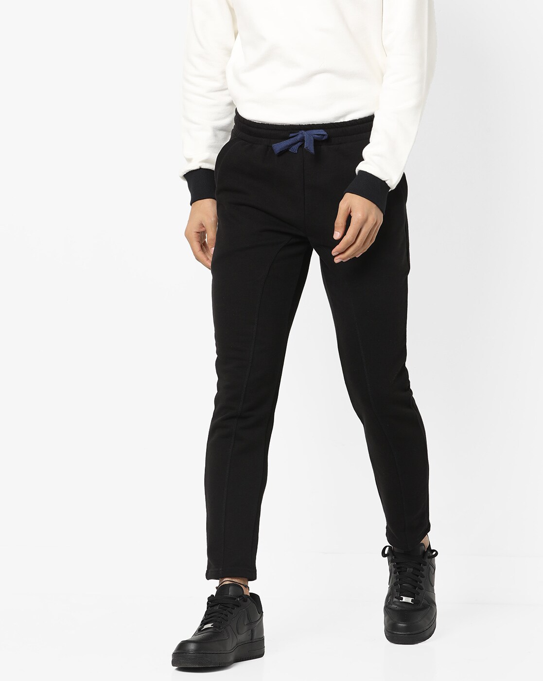 Buy Black Trousers & Pants for Men by UNITED COLORS OF BENETTON Online