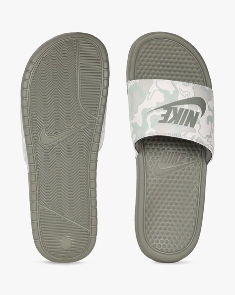 nike benassi camouflage