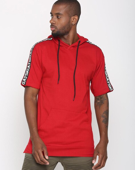 red hooded t shirt