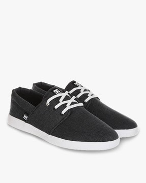 Dc shoes jabong clearance