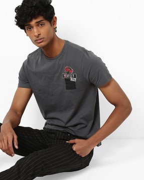 Tee shirt sales online hot sale