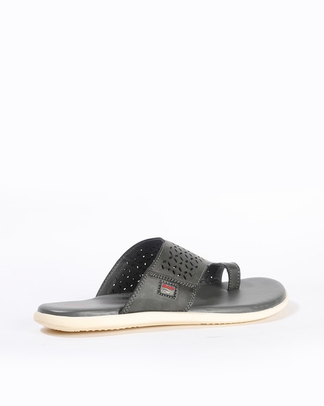 bata men's slippers & flip flops