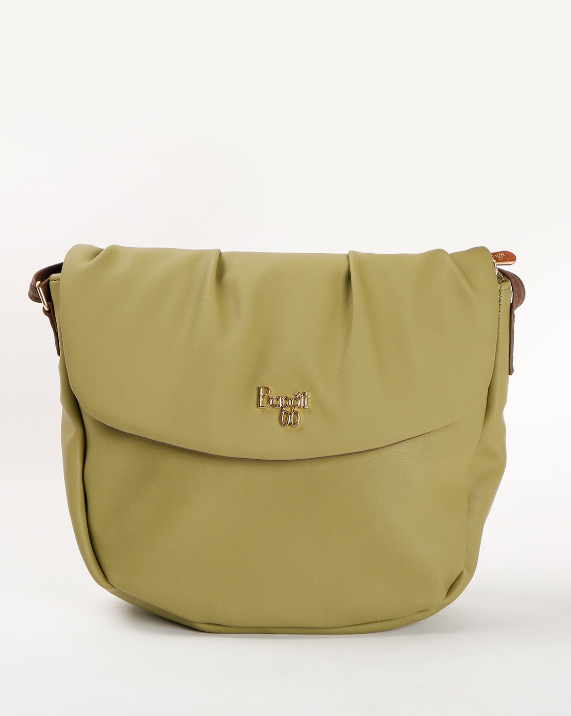 baggit sling bags offers