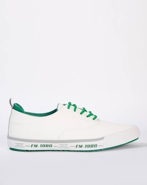 flying machine white shoes