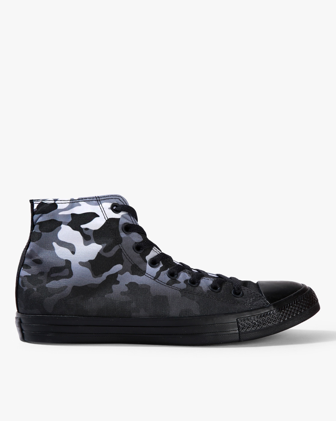 converse camouflage shoes
