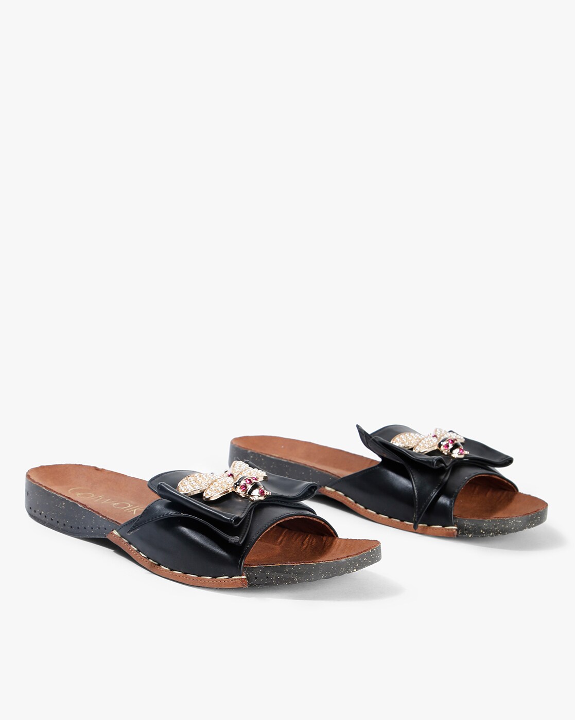 catwalk flat chappals