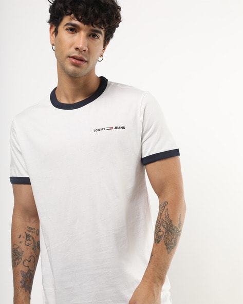 fejl guiden Kæreste Buy White Tshirts for Men by TOMMY HILFIGER Online | Ajio.com