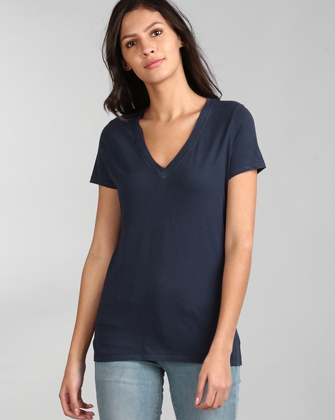 gap vintage wash v neck t shirt