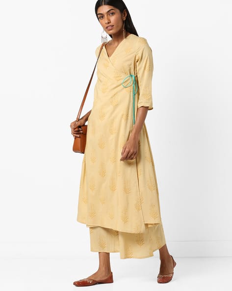 Printed A-line Kurta With Overlapped Front By AJIO ( Yellow )