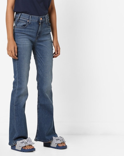 women's levi's flare jeans
