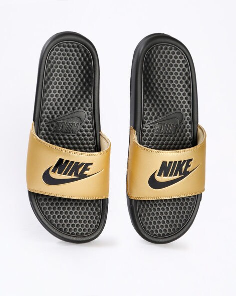 Nike benassi logo sliders hotsell in black