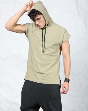Buy Olive Tshirts for Men by SKULT by Shahid Kapoor Online Ajio