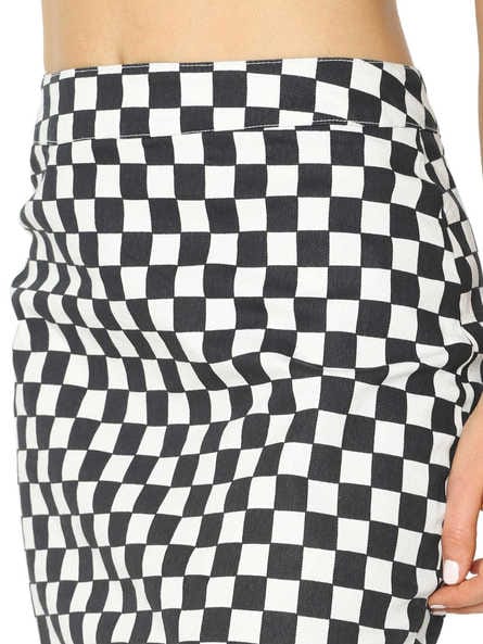 Black and shop white skirt cheap