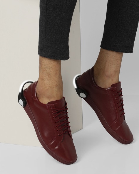 maroon casual shoes