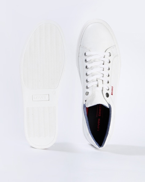 levis textured lace up sneakers