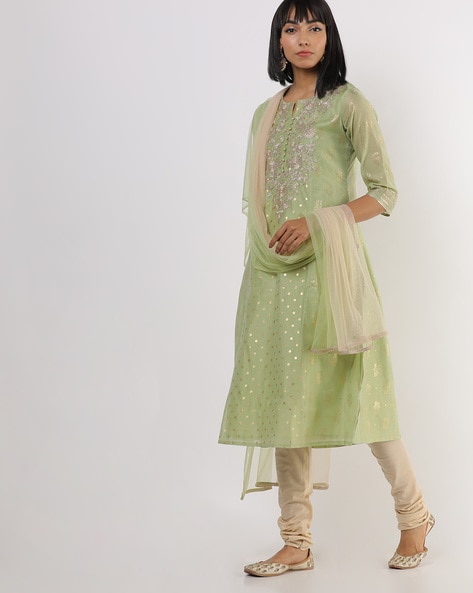 churidar set with dupatta