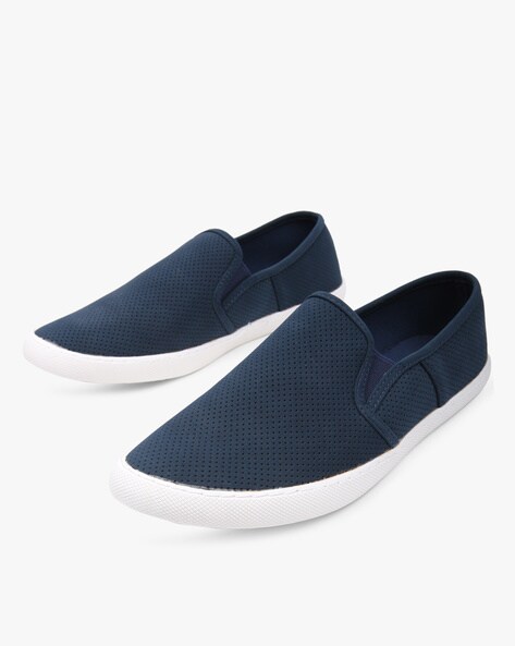 navy blue plimsolls