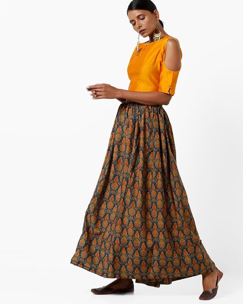 Isabella Bling hand-embroidered Crop top & skirt – Aayushi Pathania Jaipur