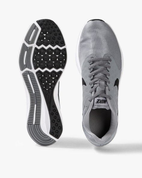 Comprensión espiritual Tibio Buy Grey Sports Shoes for Men by NIKE Online | Ajio.com